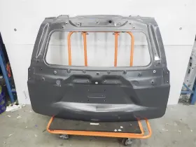 170.gm6225 Cadillac 2025 Escalade Rear Hatch Shell