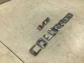 170.gm8g19 Chevrolet Truck Colorado 2019 Rear V6 Emblem Factory