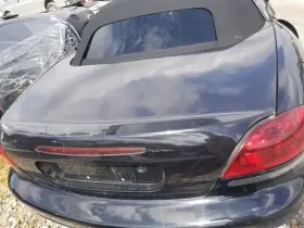 170-01909 Dodge 04 Viper Gen 3 Complete Rear Trunk Decklid Assembly Black 170-01909 Dodge 04 Viper Gen 3 Complete Rear Trunk Decklid Assembly Black