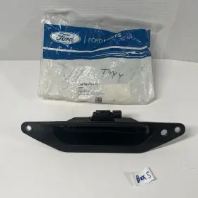 Cj5z-7841018-a Ford New 2013 - 2019 Escape Liftgate Handle Trim Finish Panel Oem