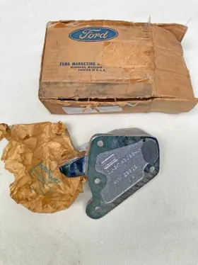 D1az-7143090-a Ford 1971-72 Galaxie Ltd Wagon Upper Tailgate Hinge