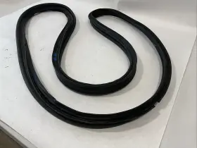 Ds73-f423a42-ac Ford 2014 Fusion Rear Tailgate Hatch Tail Lid Weather Strip Used Black Oem
