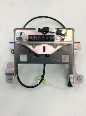 23483790 Gm 2014 - 2016 Chevrolet Corvette Oem Liftgate Lock Latch Assembly 23483790 Gm 2014 - 2016 Chevrolet Corvette Oem Liftgate Lock Latch Assembly
