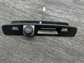 84570013 Gm New Oem 2021-2023 Cadillac Xt4 Rear Liftgate Release Handle Switch Camera