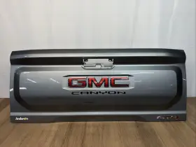 Ag-1000865431 Gmc 2023 Canyon Tailgate Silver 130h Multistow Oem Dent