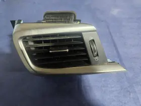 84790-d5aa0 Kia 2019 - 2020 Optima Left Dashboard Air Vent Oem