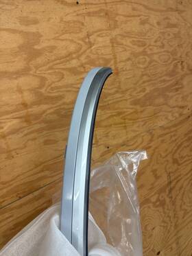 Kia 87310r0000 2022 2023 2024 Carnival Rear Tailgate Trim Molding New Oem