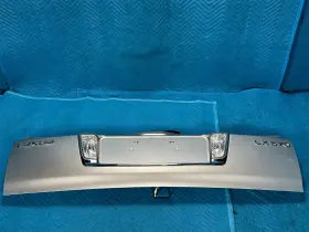 6506160362 Lexus Lx570 Rear Lower Gate Panel With License Housing Lamps Silver 1f2 08-15 Oem