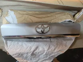 76801-42130 Lexus 2006 - 2012 Toyota Rav4 Rav-4 Tailgate Trunk Hatch Molding Trim Panel New Oem