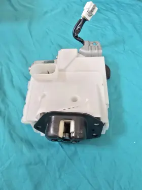 905520-ao000 Nissan Quest Liftgate Tailgate Lock Latch Actuator Oem 2011 - 2017 90500-1jb0b