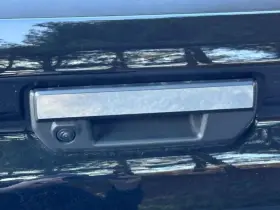 Tgh63150 Qaa Polished Tailgate Handle Accent Trim 1pc Fits 23-26 Colorado