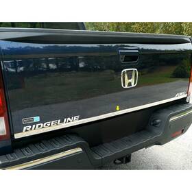 Saa Rt17240 For Honda Ridgeline 2017-2025 Polished Tailgate Trim