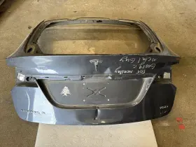 1900710-e0-b Tesla Model X Liftgate Gray 943