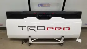 170-10367 Toyota 22 Tundra Trd Pro Tailgate Assembly White