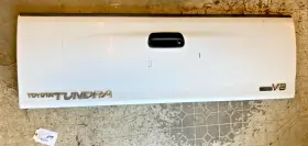 65700-0c021 Toyota 00-06 Tundra Oem Tail Gate Tailgate Access Extended Cab Regular 65700-0c021 Toyota 00-06 Tundra Oem Tail Gate Tailgate Access Extended Cab Regular