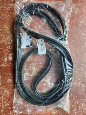 67881-0e020 Toyota Genuine Oem Lexus Rear Hatch Weatherstrip Seal 2010-2015 Rx
