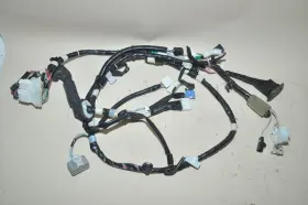 82181-0e160 Toyota 82184-0e160 2011-2013 Highlander Lift Gate Wire Harness Assy Oem