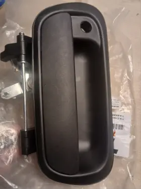 Ty3951a-tg Toyota Ty3951atg 2000-2006 Tundra Tailgate Liftgate Handle Black With Keyhole