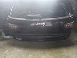 17-24 Jeep Compass Trunk/hatch/tailgate Led Lamps Privacy Tint Glass Used. Price: $500.00.