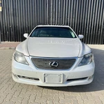 2007 Lexus Ls 460 Rear Right Trunk Lid Hinge Trim Cover Used Oem 64571-50030. Price: $54.99.