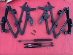 03-06 Mercedes R230 SL500 SL600 SL55 Hard Top Convertible Trunk Hinges Lh & Rh Used. Price: $65.00.