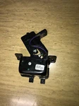 Escalade/suburban/tahoe/yukon Oem Liftgate Power Lock Latch Actuator 2015/2020 Used. Price: $65.00.