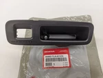 Genuine Honda Lift-gate Pull Handle 84442-TLA-A11ZA New. Price: $16.08.