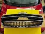 Nos 2007-2014 Oem Factory Chevy Avalanche Tahoe Suburban 2-PIECE Grille New. Price: $185.00.
