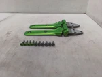 Jeep Jl Wrangler Oem Tailgate Hinges Set Mojito Green Pge 2018-2024 157791 Used. Price: $90.00.