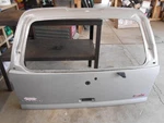 2004 Gmc Yukon Rear Hatch Tailgate Used. Price: $450.99.
