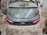 Liftgate 39129224 Fits 17-19 Cruze Hatchback 2352705 Used. Price: $399.00.