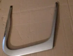 17-21 Kia Sportage Rr Rh Door Corner Window Glass Molding P/N:83862-D9001 Used. Price: $120.00.